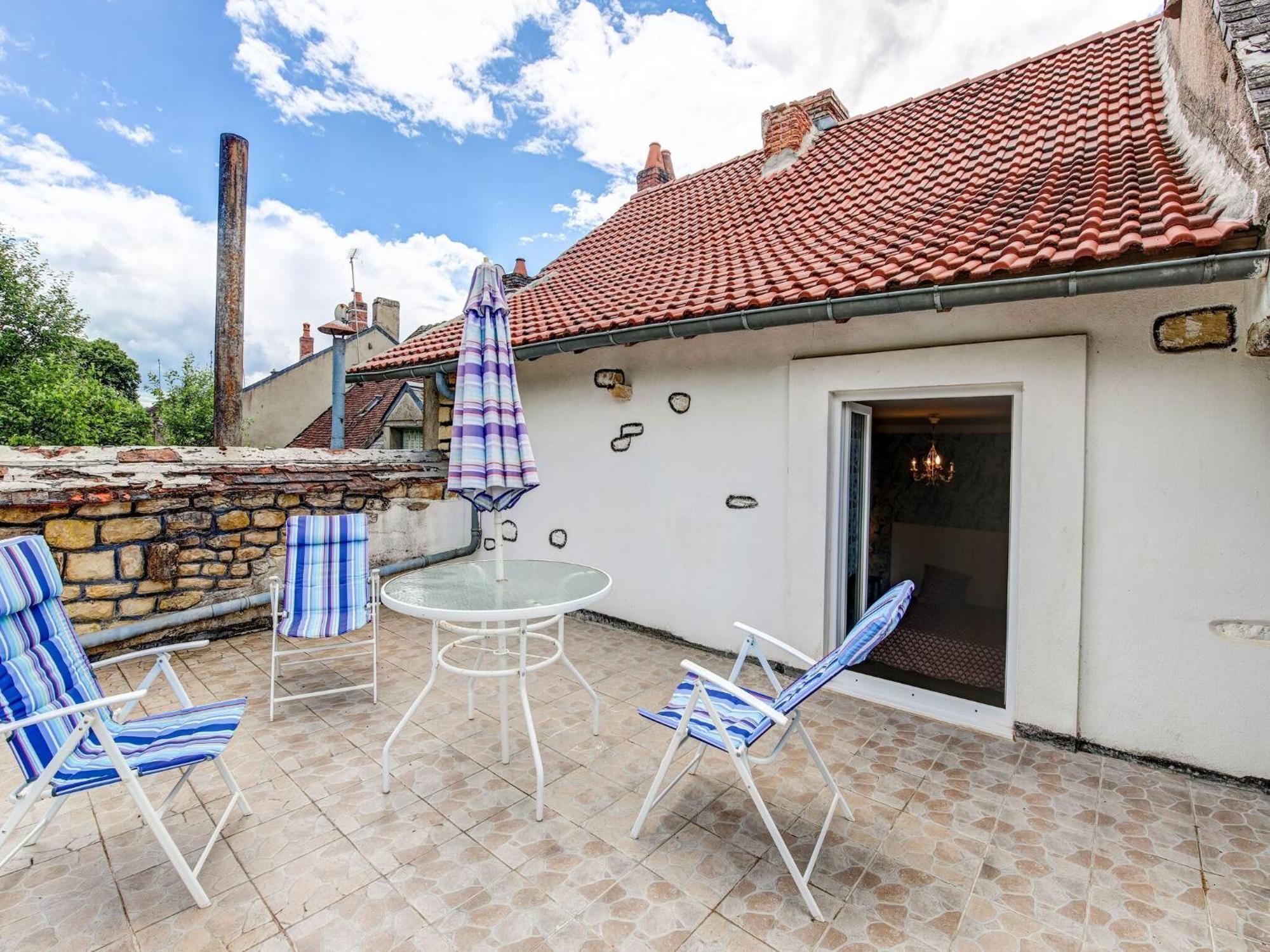 Traditional Holiday Home In Brinon Sur Beuvron 外观 照片